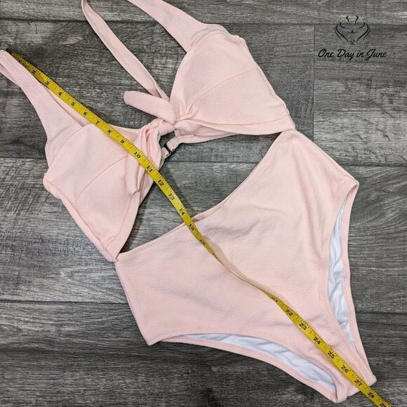 Tempt Me Knot Front Cut Out Textured One Piece Swimsuit Size M - Picture 3 of 4
